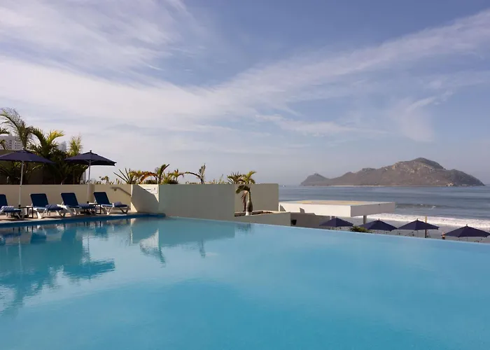 Hotel Doubletree By Hilton Mazatlan, Sin